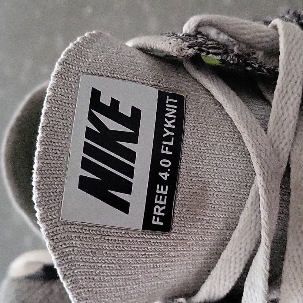 Sneakers - Picture 2 of 2